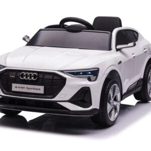 Audi e-tron ,12 volt elektrische kinderauto met rubberen banden, leder zitje en meer!