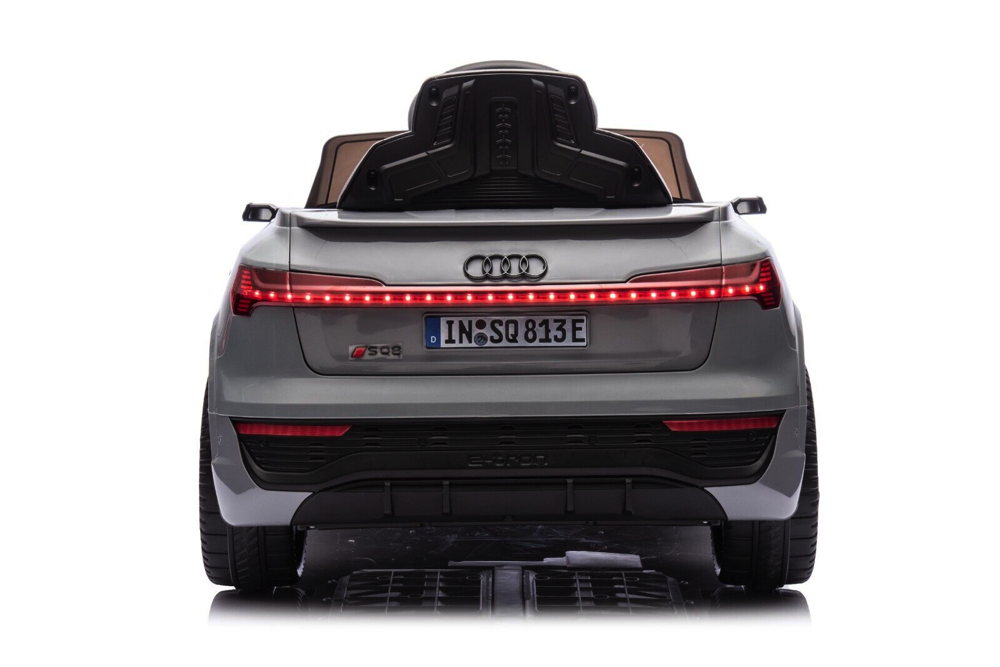 Audi S Q8, 12 volt elektrische kinderauto met rubberen banden, leder zitje en meer - Afbeelding 6