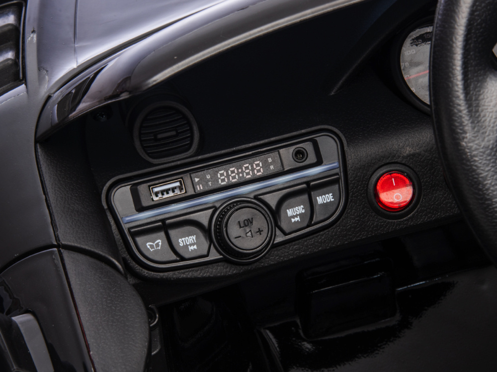 Porsche Spyder RS, 12 volt Lithium accu, rubberen banden, leder zitje en meer! - Afbeelding 7