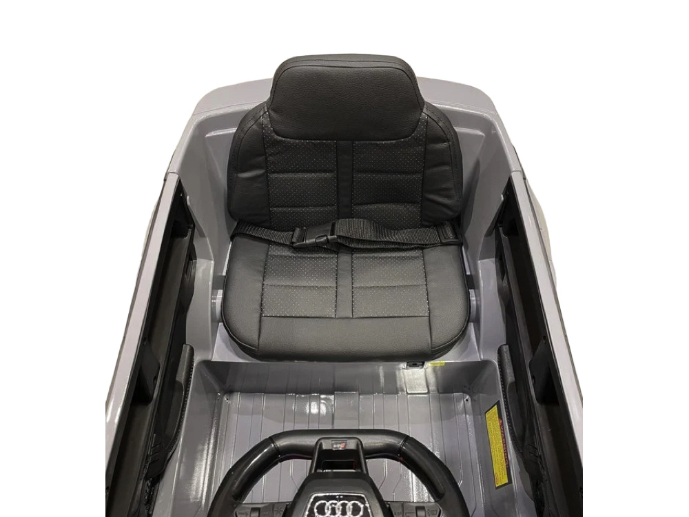Audi RS6,12 volt elektrische kinderauto met rubberen banden, leder zitje en meer! - Afbeelding 6